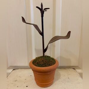 Decorative Metal Plant